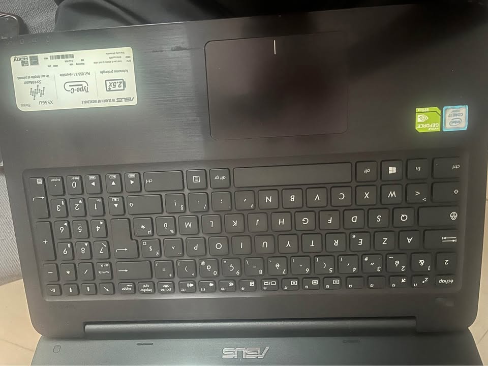asus-x556u-core-i7-8go-ram-a-vendre