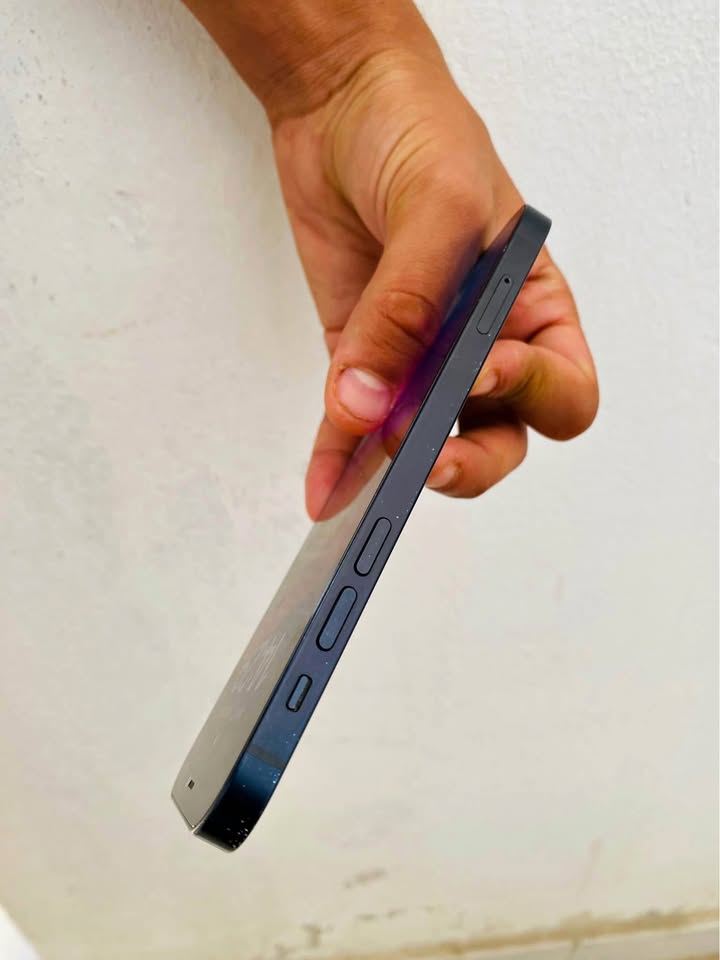 iphone-12-noir-64go-tunis