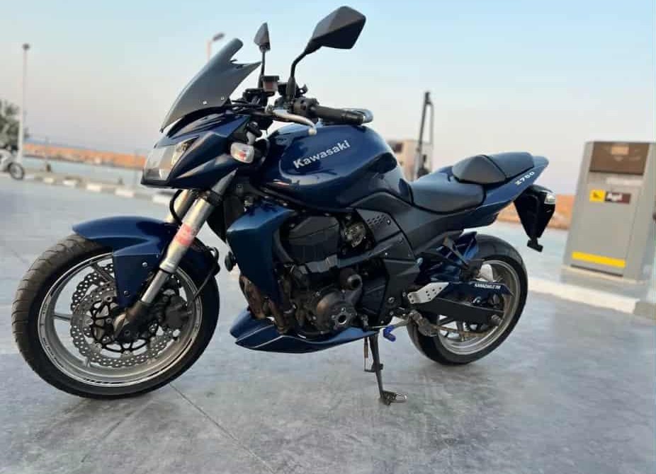 kawasaki-z750-2008-occasion-tunisie