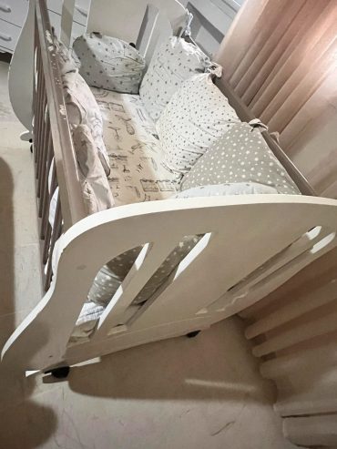 lit-bebe-occasion-bon-etat-monastir