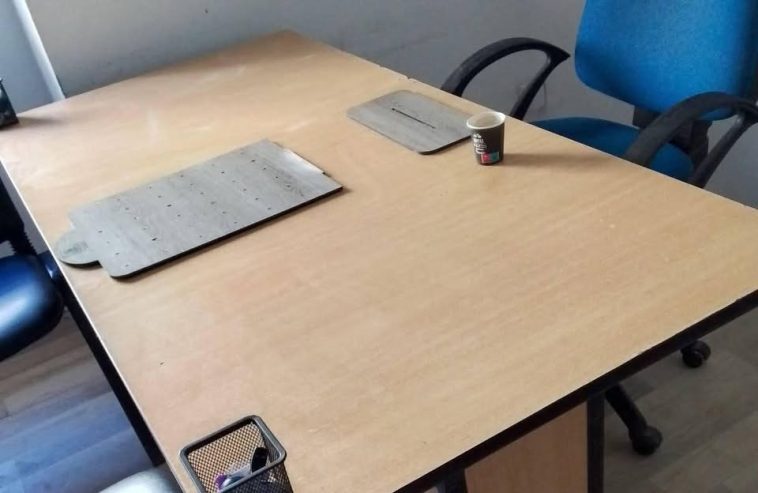 mobilier-bureau-professionnel-a-vendre