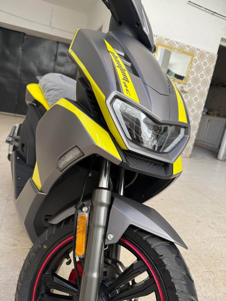 moto-phantom-z1-avec-carte-grise-tunis
