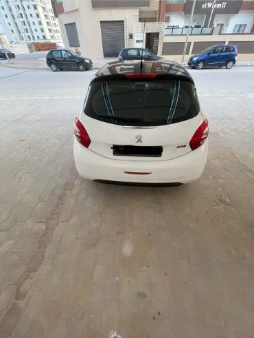peugeot-208-excellent-etat-tunisie