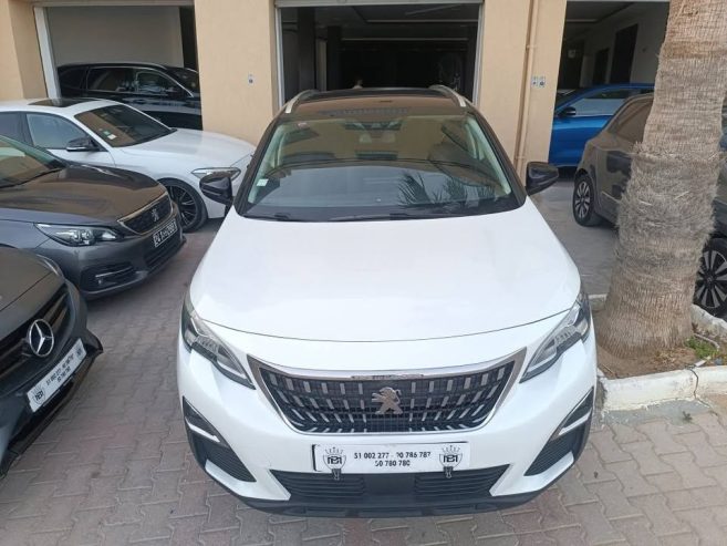 peugeot-3008-essence-2018-premiere-main