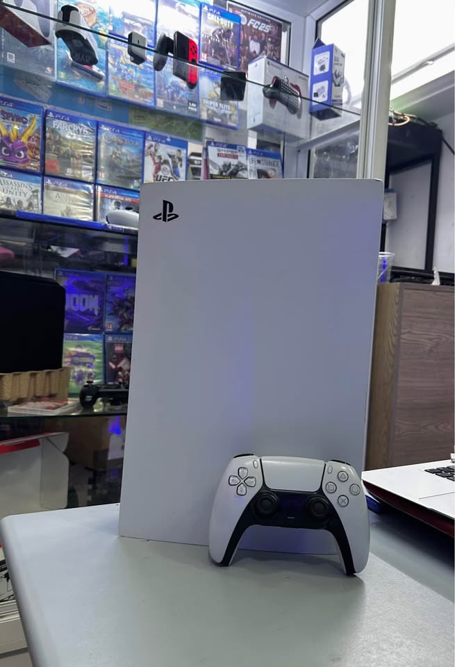 ps5-standard-version-cd-tunis