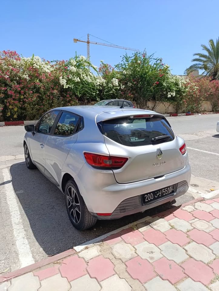 renault-clio4-2013-220000km-tunisie