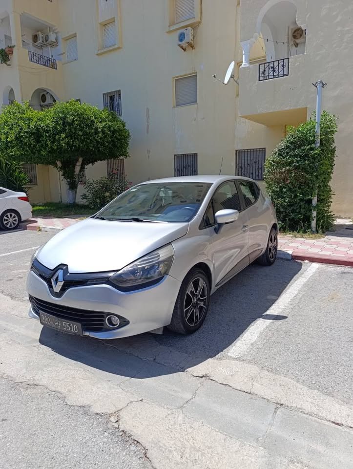 renault-clio4-occasion-bien-entretue-tunis