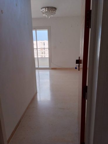 s2-avec-balcon-et-parking-borj-louzir
