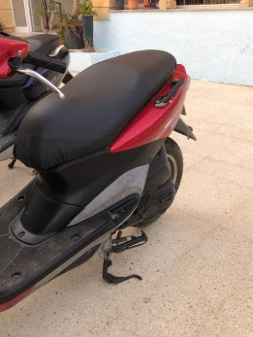 scooter-mbk-ovetto-rouge-disponible-kelibia