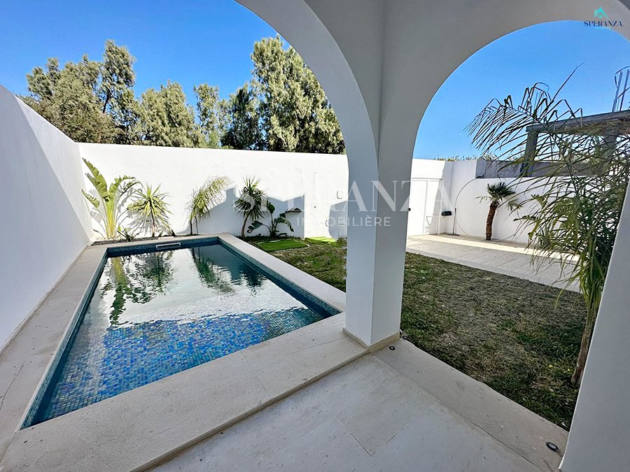 villa-s3-haut-standing-piscine-hammamet