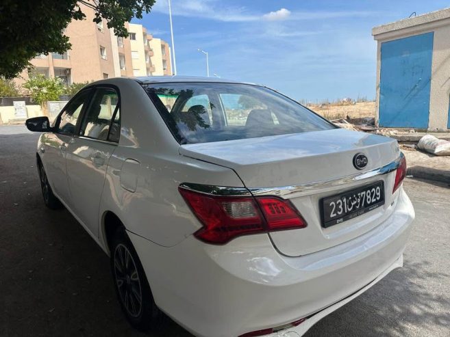 voiture-byd-f3-7cv-a-vendre-tunisie