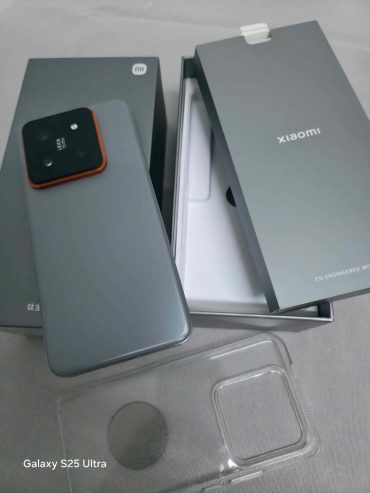 xiaomi-14-pro-occasion-avec-accessoires