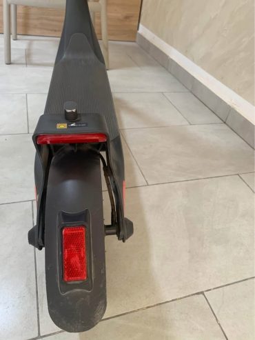 xiaomi-lite-4-trottinette-electrique-tunisie
