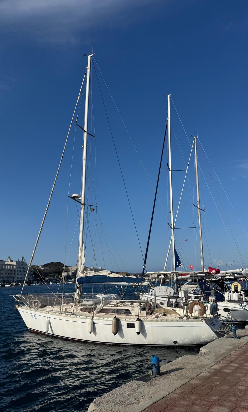 2f325c63-5268-479c-9428-838f0c6013e6