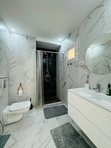 appartement-s1-avec-dressing-et-douche-italienne