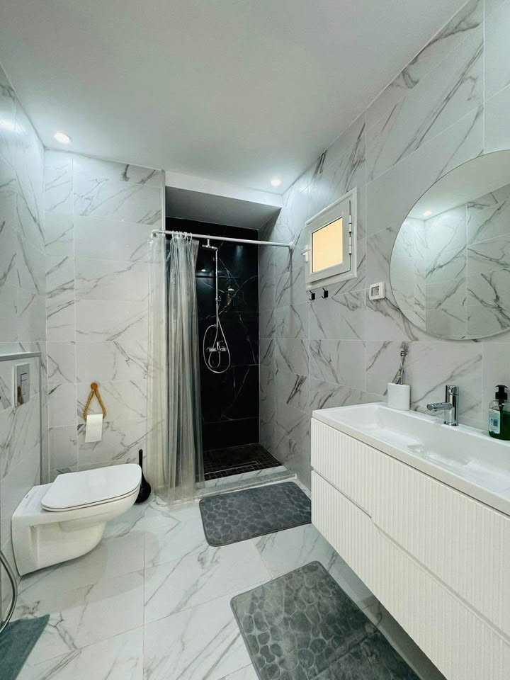 appartement-s1-avec-dressing-et-douche-italienne