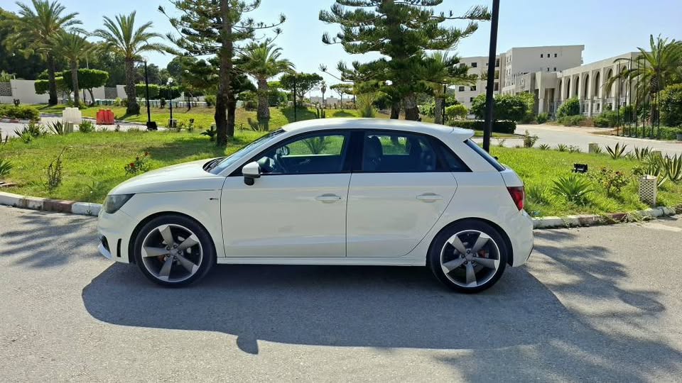 audi-a1-2013-occasion-lamarsa