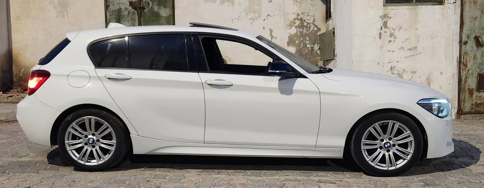 bmw-serie1-toit-ouvrant