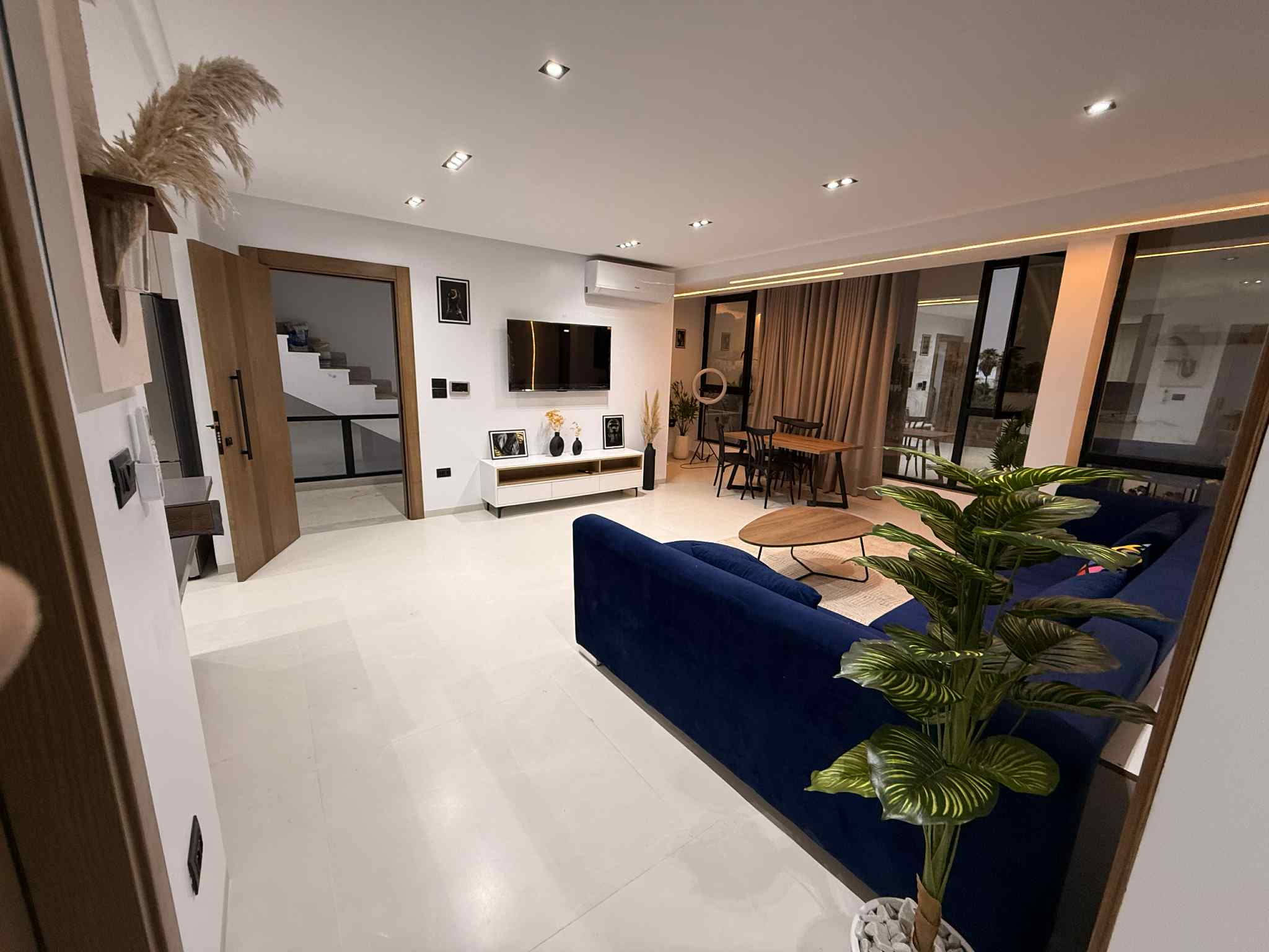 cb0dfd8b-91ef-4f91-b441-22f94bbb03c7