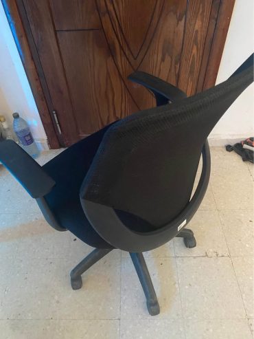 chaise-bureau-noire