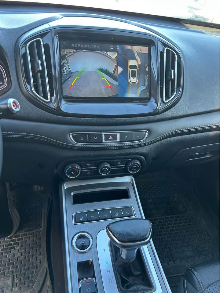 chery-tiggo7-interieur-cuir-noir