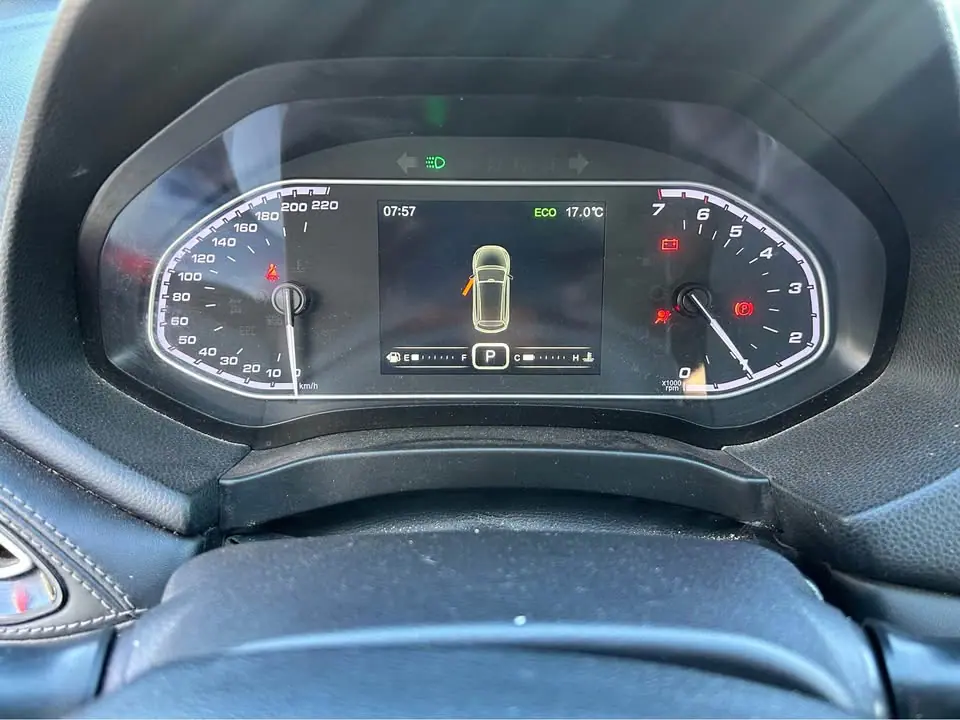 chery-tiggo7-toit-panoramique