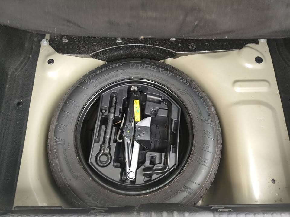 citroen-c3-jantes-aluminium-leds-tunisie