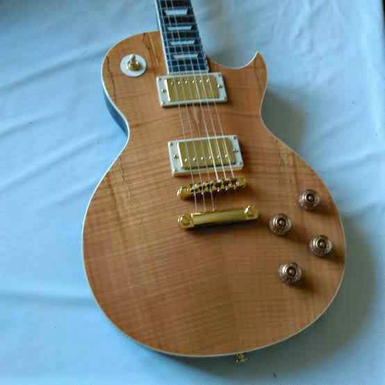 guitare-electrique-chapel-les-paul-sfax-700dt