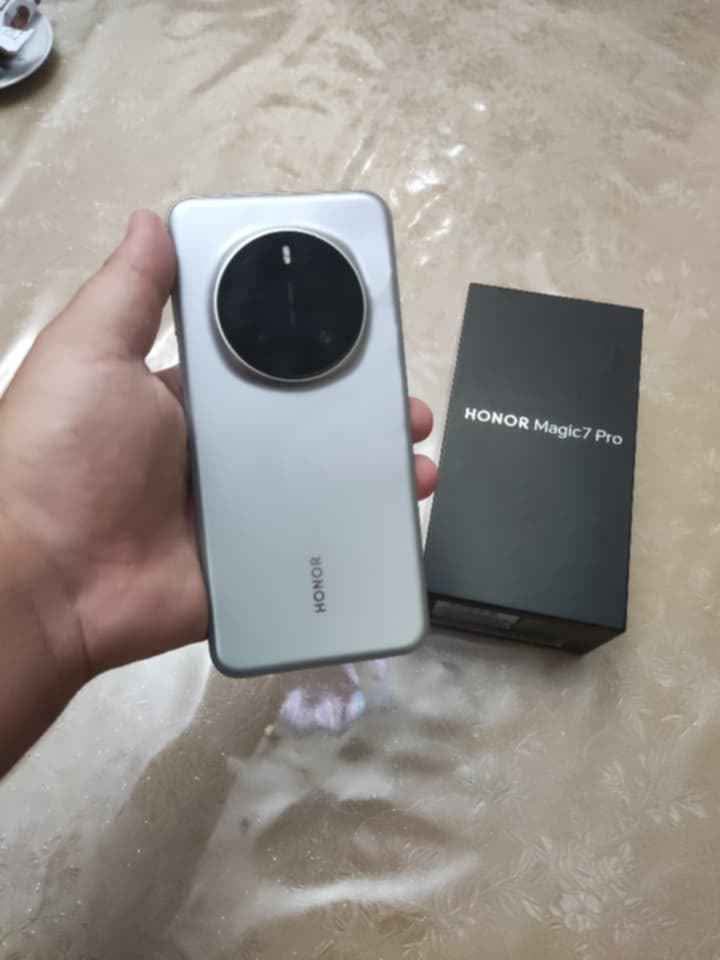honor-magic7-pro-12-512-tunisie