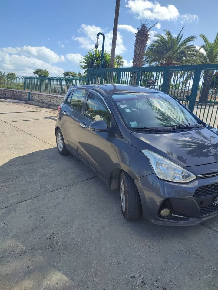 hyundai-grand-i10-interieur-confort