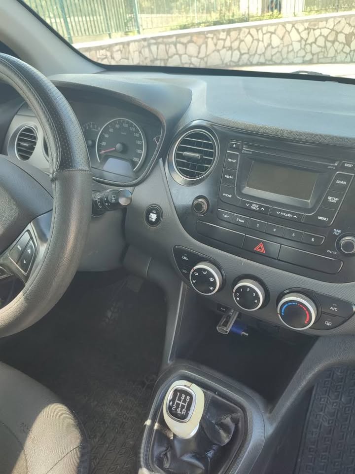 hyundai-grand-i10-pneus-neufs