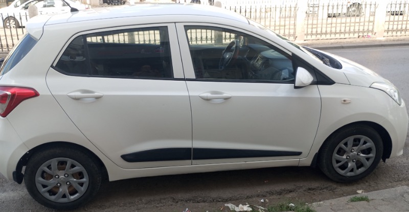 hyundai-i10-2019-tunis