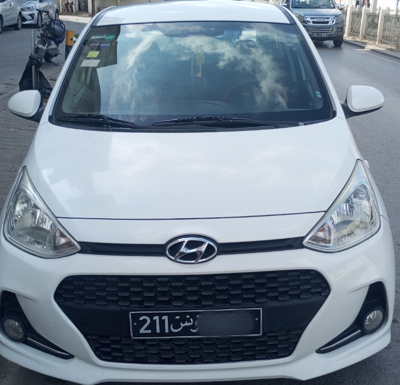 hyundai-i10-98700km-tunis