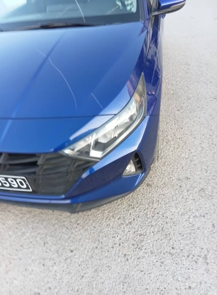 hyundai-i20-premiere-main-tunisie