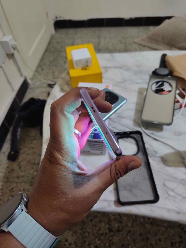 infinix-hot-50-pro-plus-bords-etat-cosmetique-propre