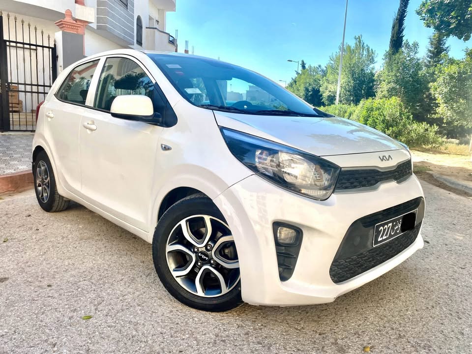 kia-picanto-smart-4cylindres-tunisie