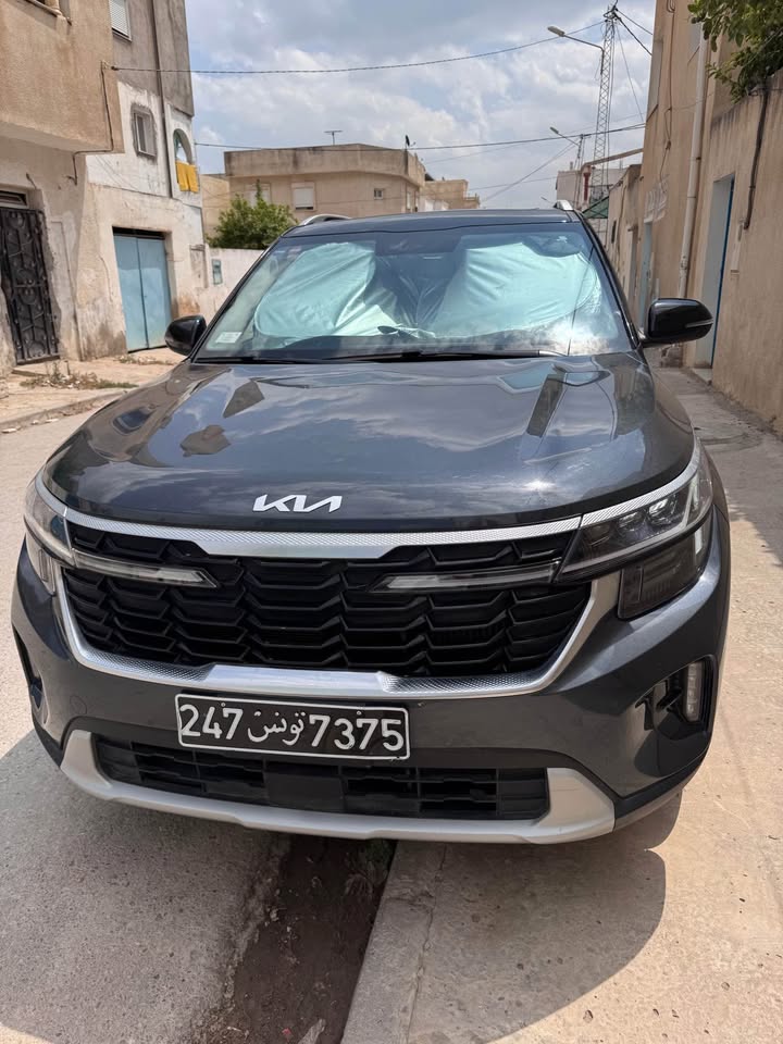 kia-seltos-noir-toutes-options-tunisie