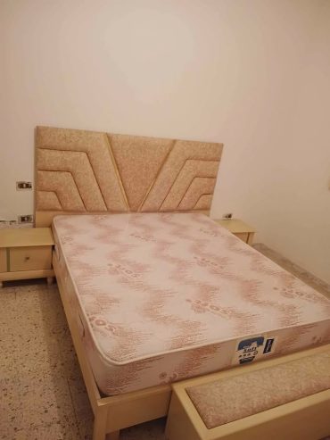 lit-double-avec-armoire-miroir-tunis