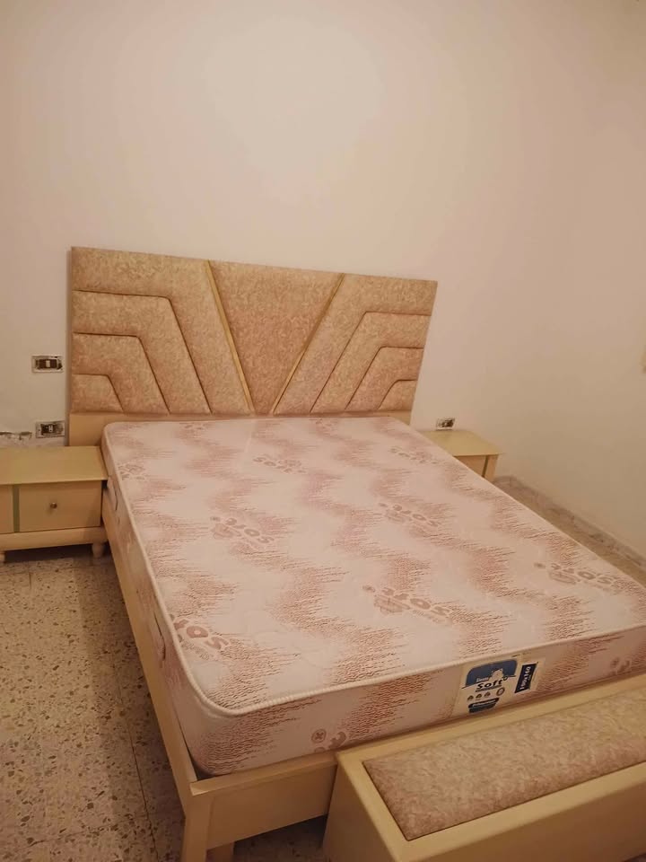 lit-double-avec-armoire-miroir-tunis