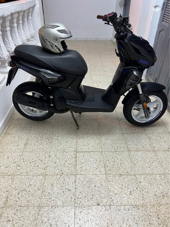 mbk-stunt-neuf-ariana