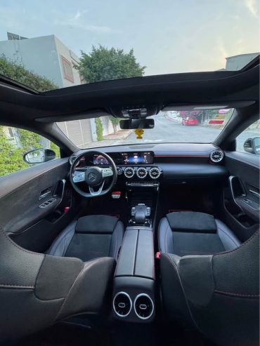 mercedes-cla-180-pack-amg-noir-diamond