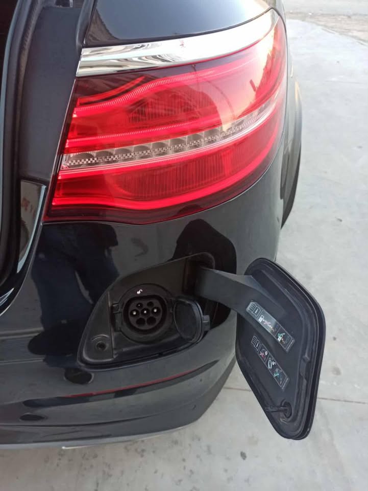 mercedes-glc300-2018-tunisie