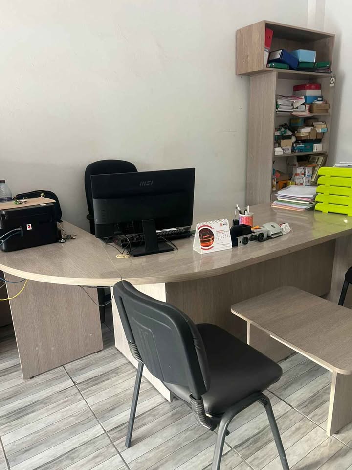 meuble-de-bureau-professionnel-el-jem