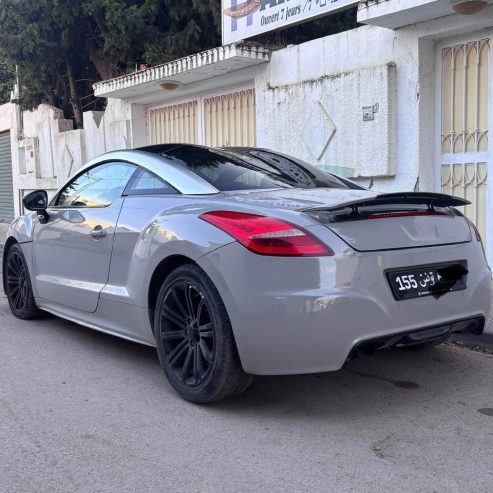 peugeot-rcz-interieur-cuir