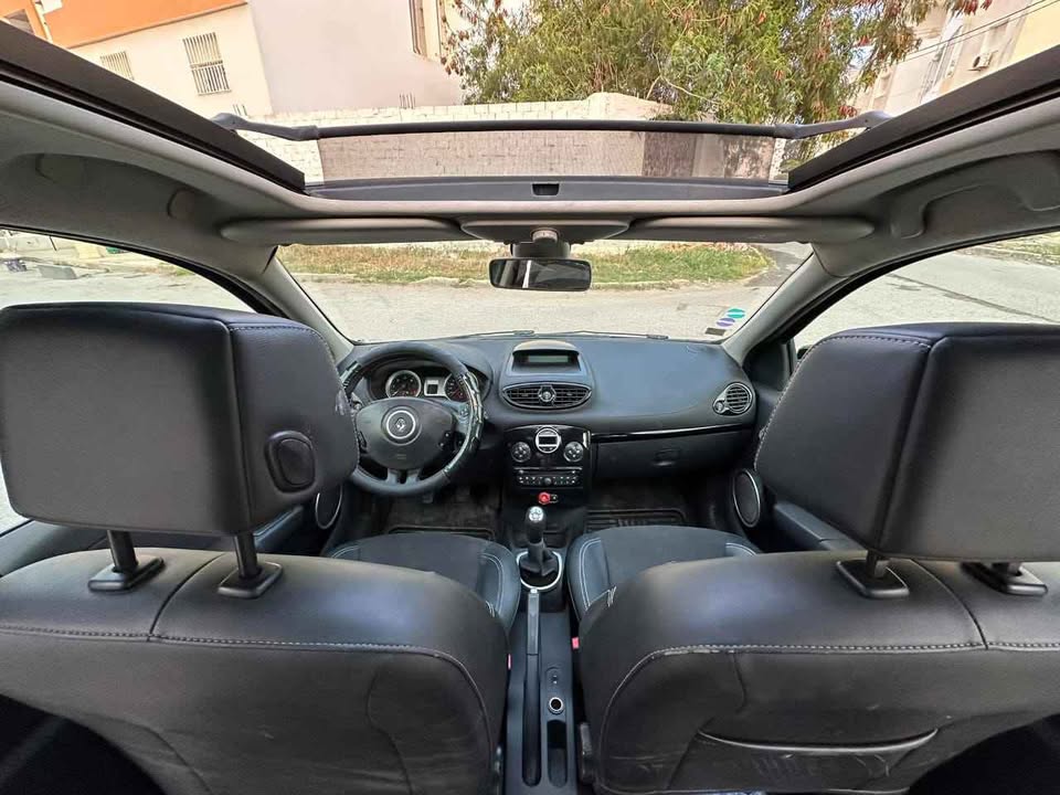 renault-clio-3-2011-night-day-dci-monastir