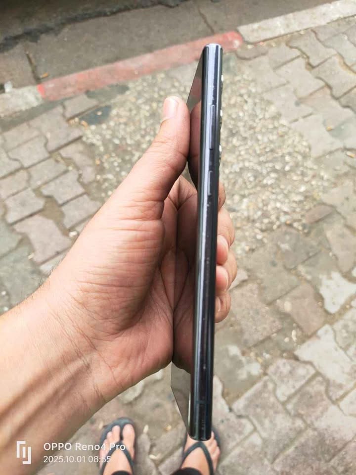 samsung-galaxy-s22-ultra-1050dt
