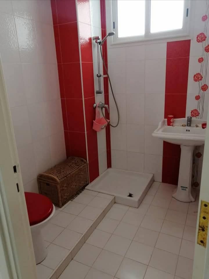 studio-a-louer-soukra-meuble