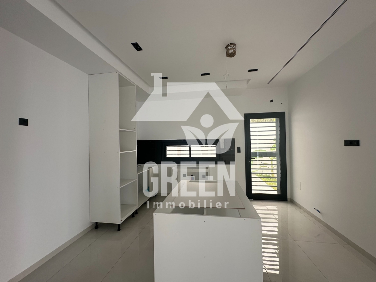 thumb_1172984_property_xlarge