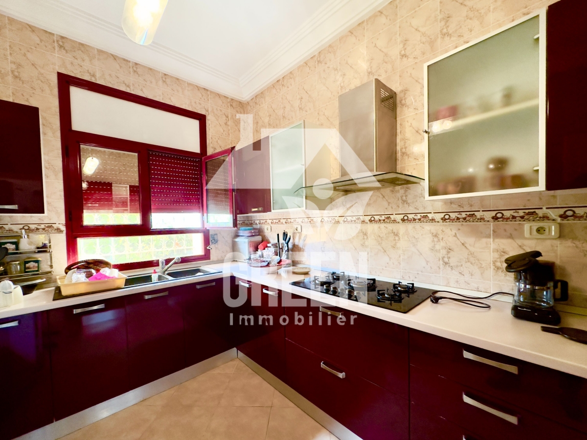 thumb_711948_property_xlarge