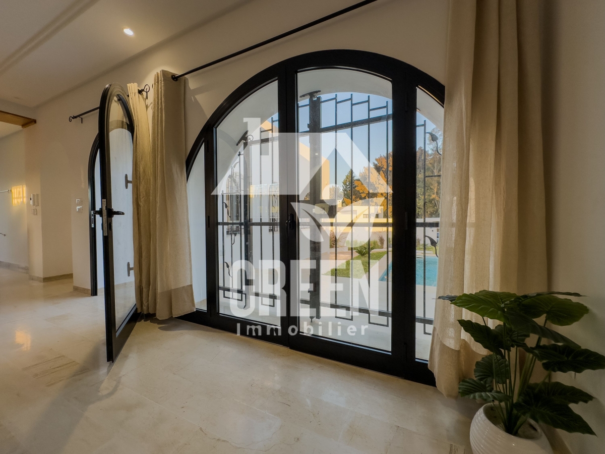 thumb_962147_property_xlarge